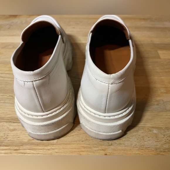 ALOHAS Cream Platform Loafers - Picture 8 of 10